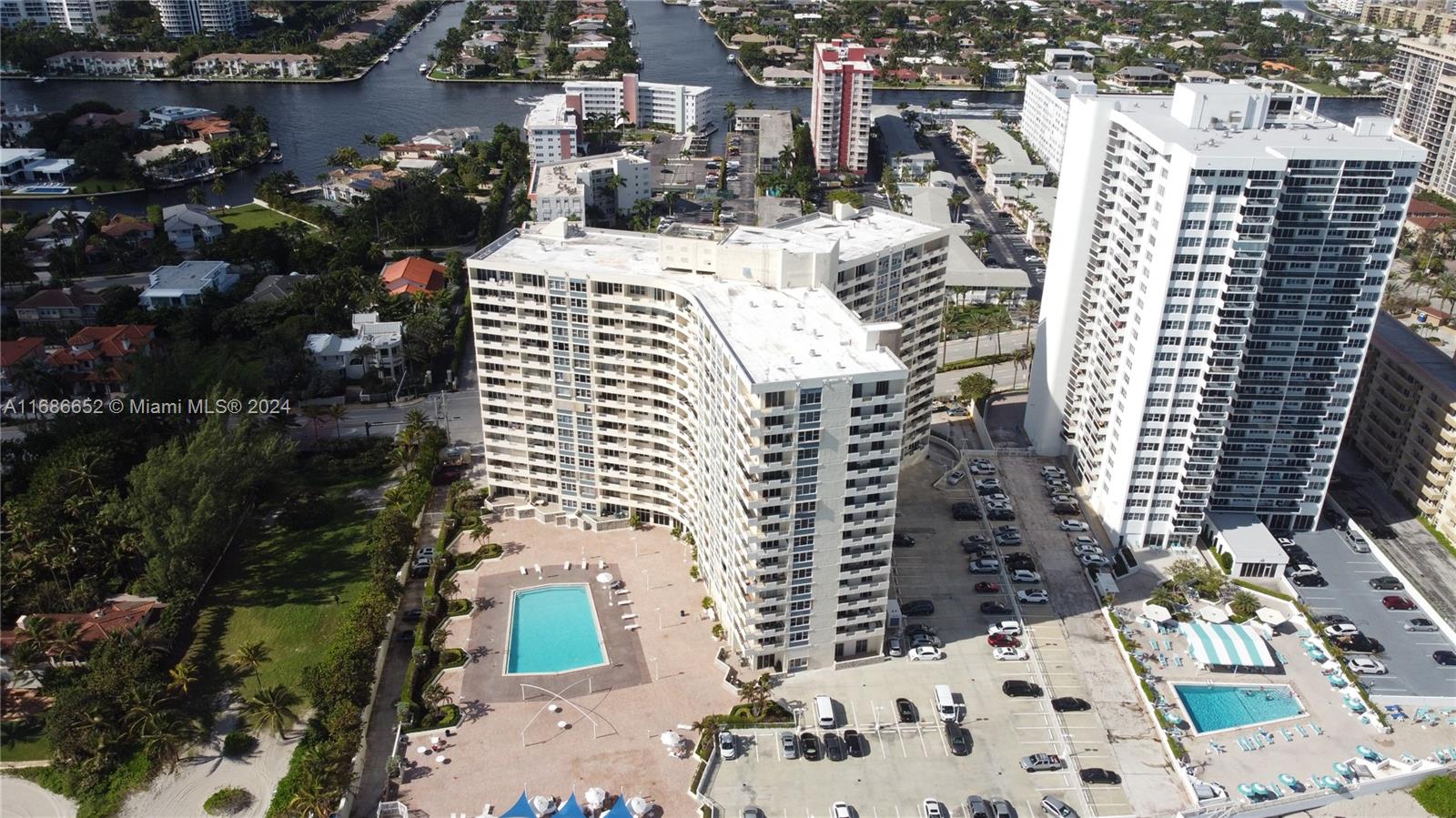 3180 S Ocean Dr #1418, Hallandale Beach, Florida image 24