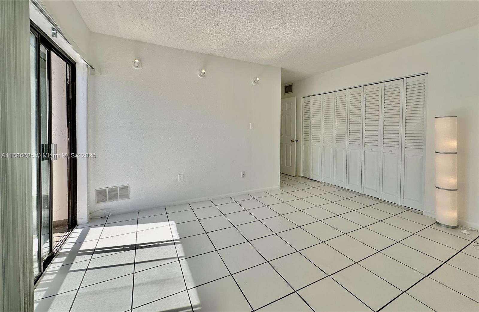 500 NE 2nd St #223, Dania Beach, Florida image 2