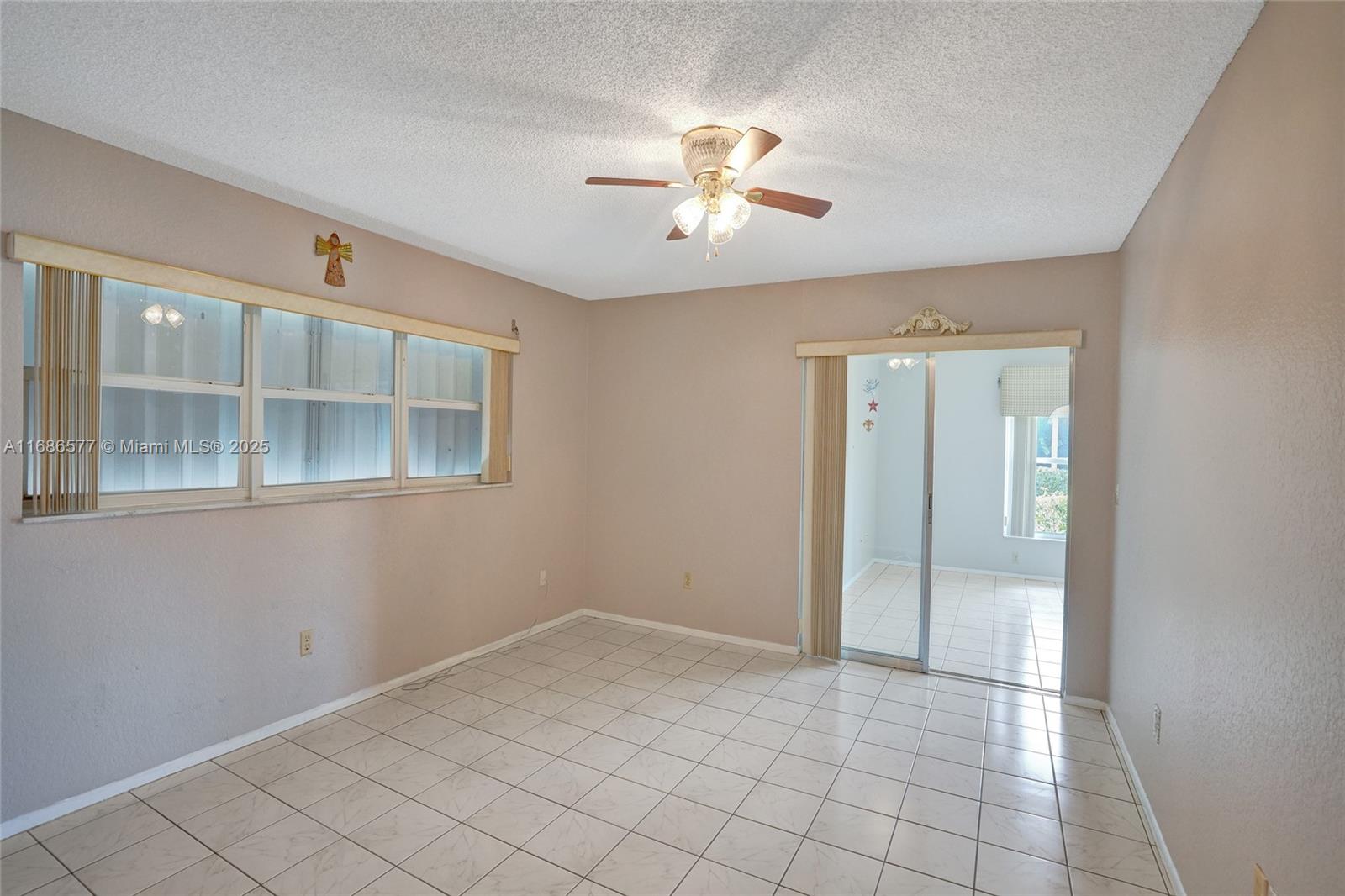 5725 E Fernley Dr E #35, West Palm Beach, Florida image 31