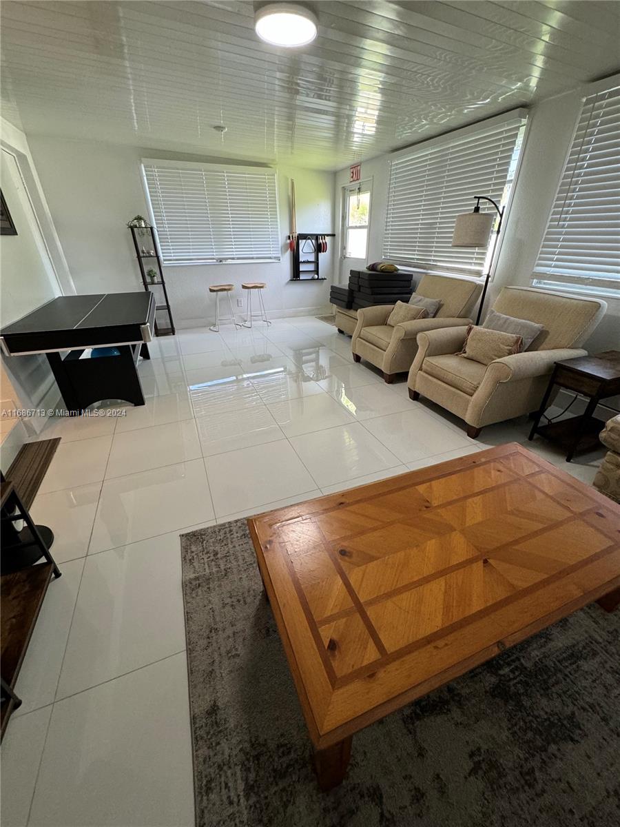 243 NE 41st St, Deerfield Beach, Florida image 30