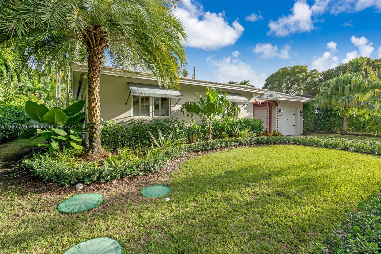 4921 Riviera Dr, Coral Gables, Florida image 3