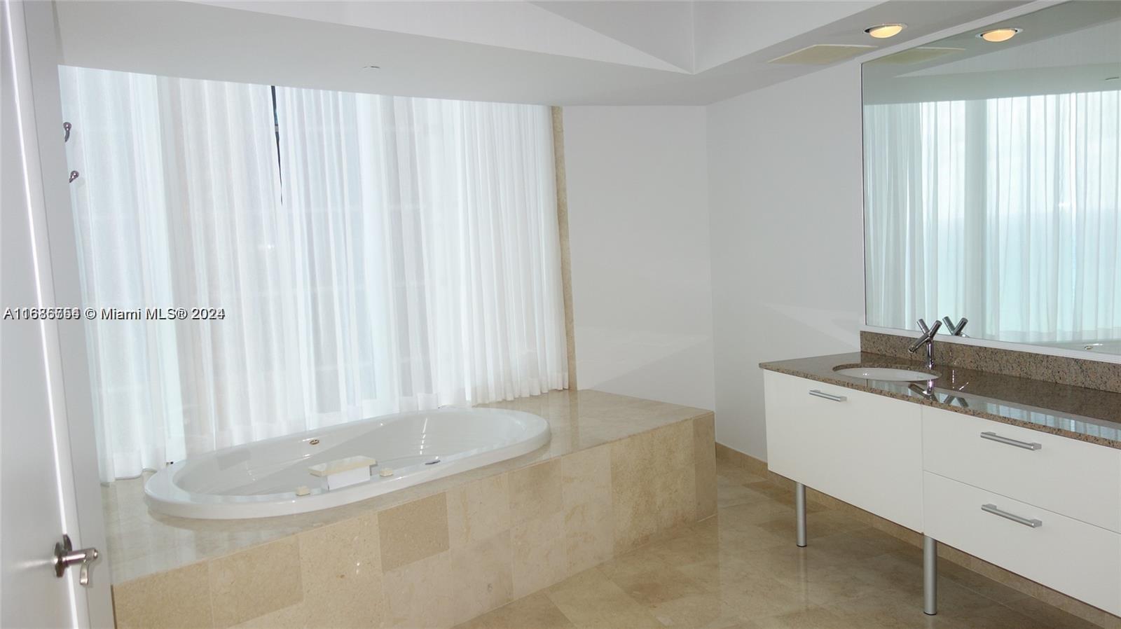 17201 Collins Ave #3501, Sunny Isles Beach, Florida image 9