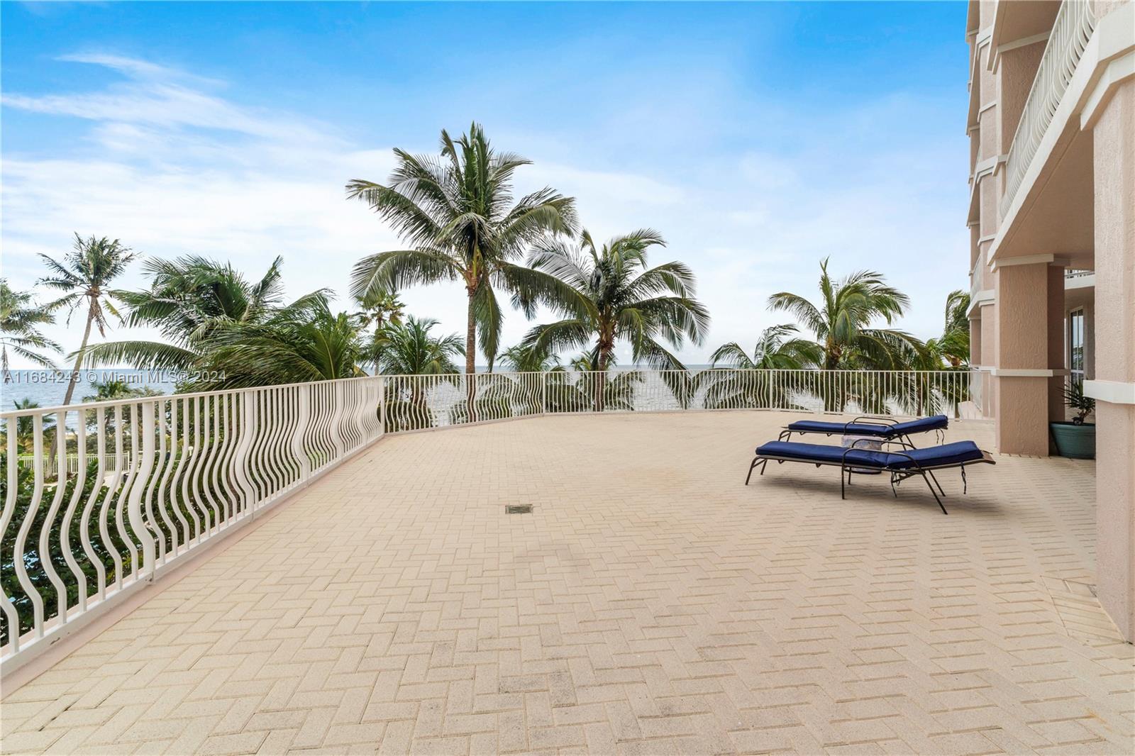 1460 S Ocean Blvd #304, Lauderdale By The Sea, Florida image 6