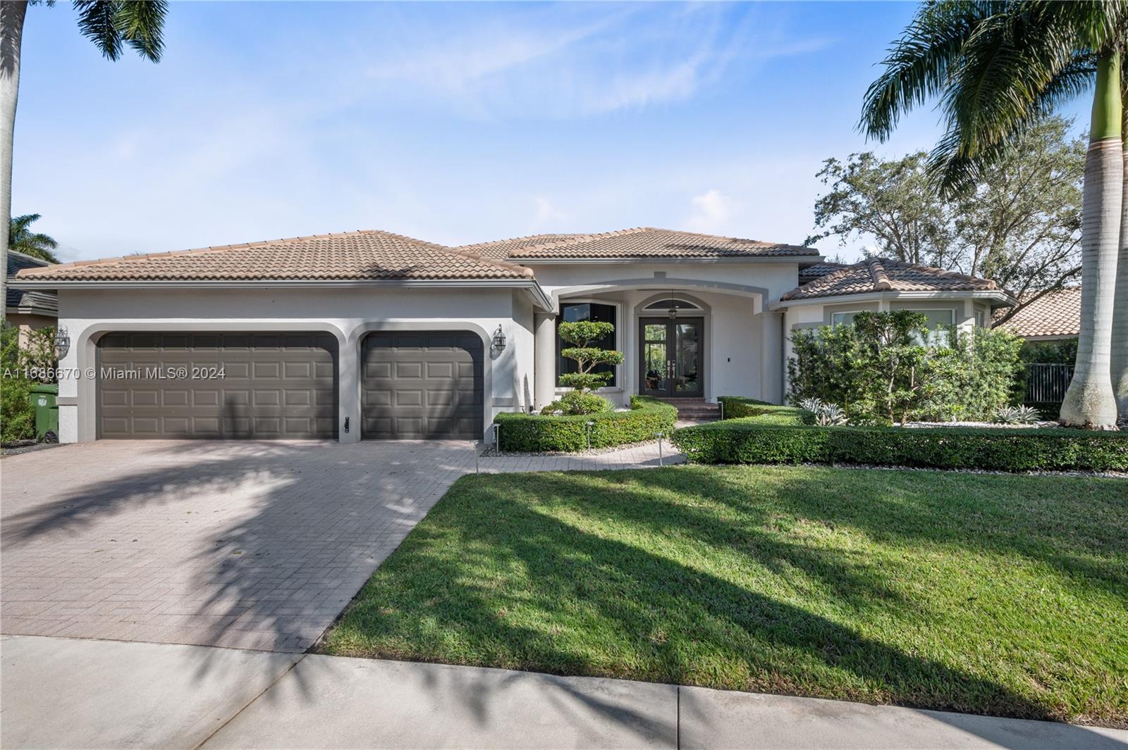 2558 Eagle Run Ln, Weston, Florida image 4