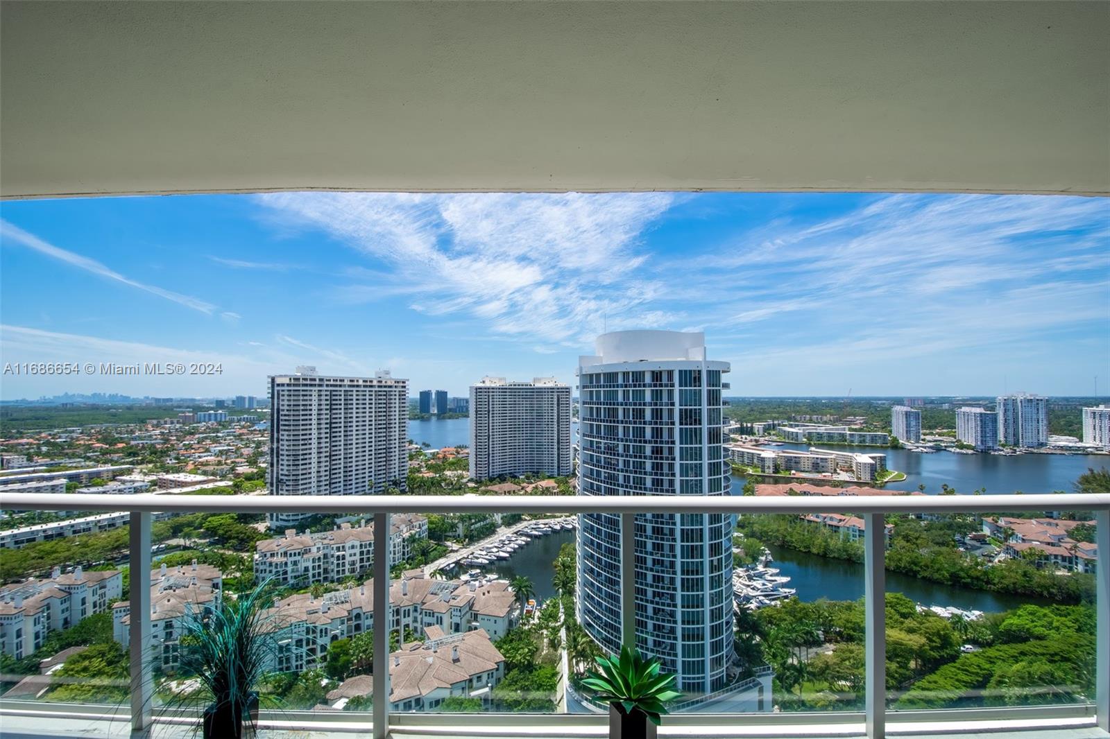 4000 Island Blvd #2903, Aventura, Florida image 2