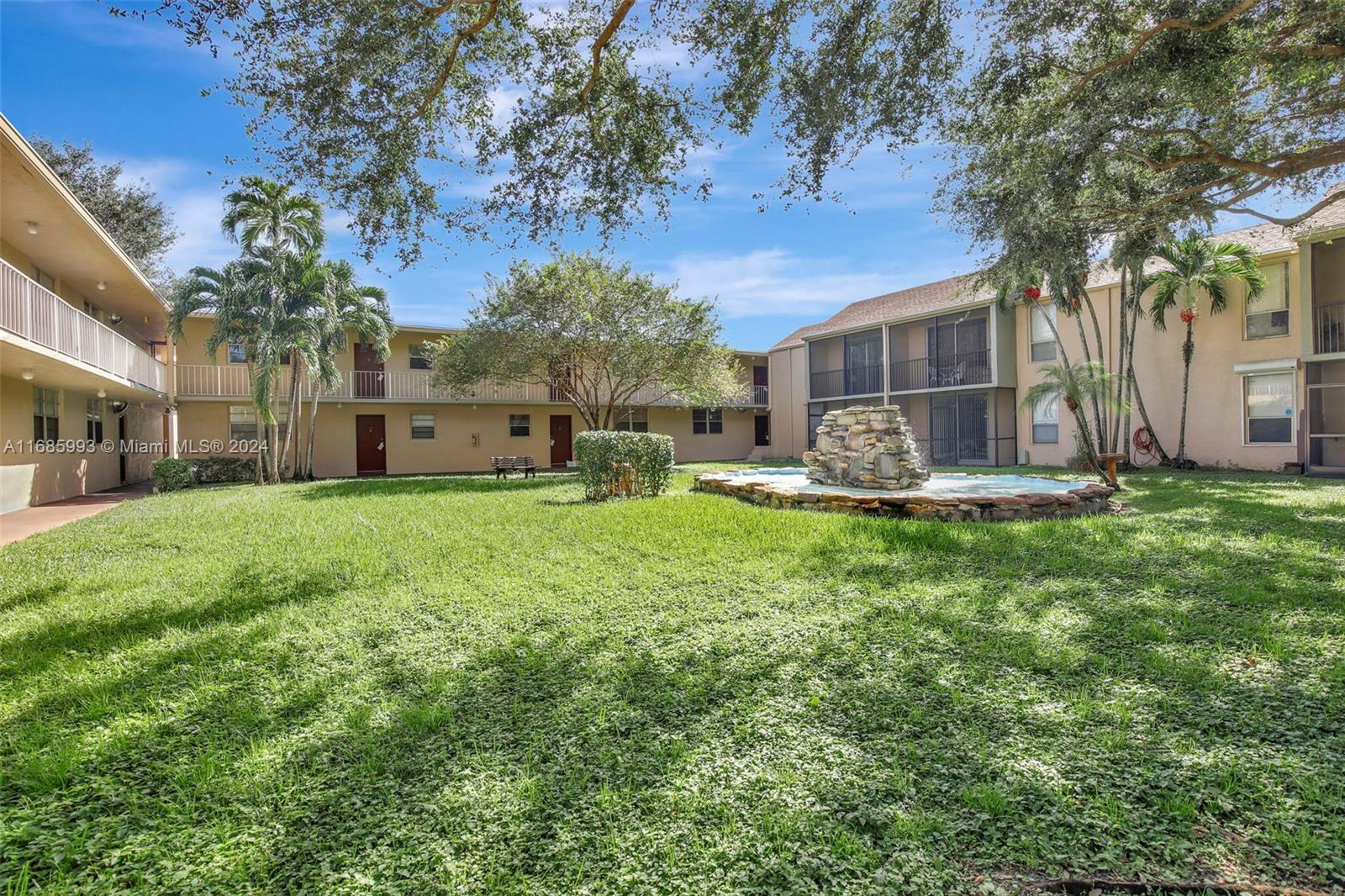 7173 Orange Dr #115B, Davie, Florida image 32