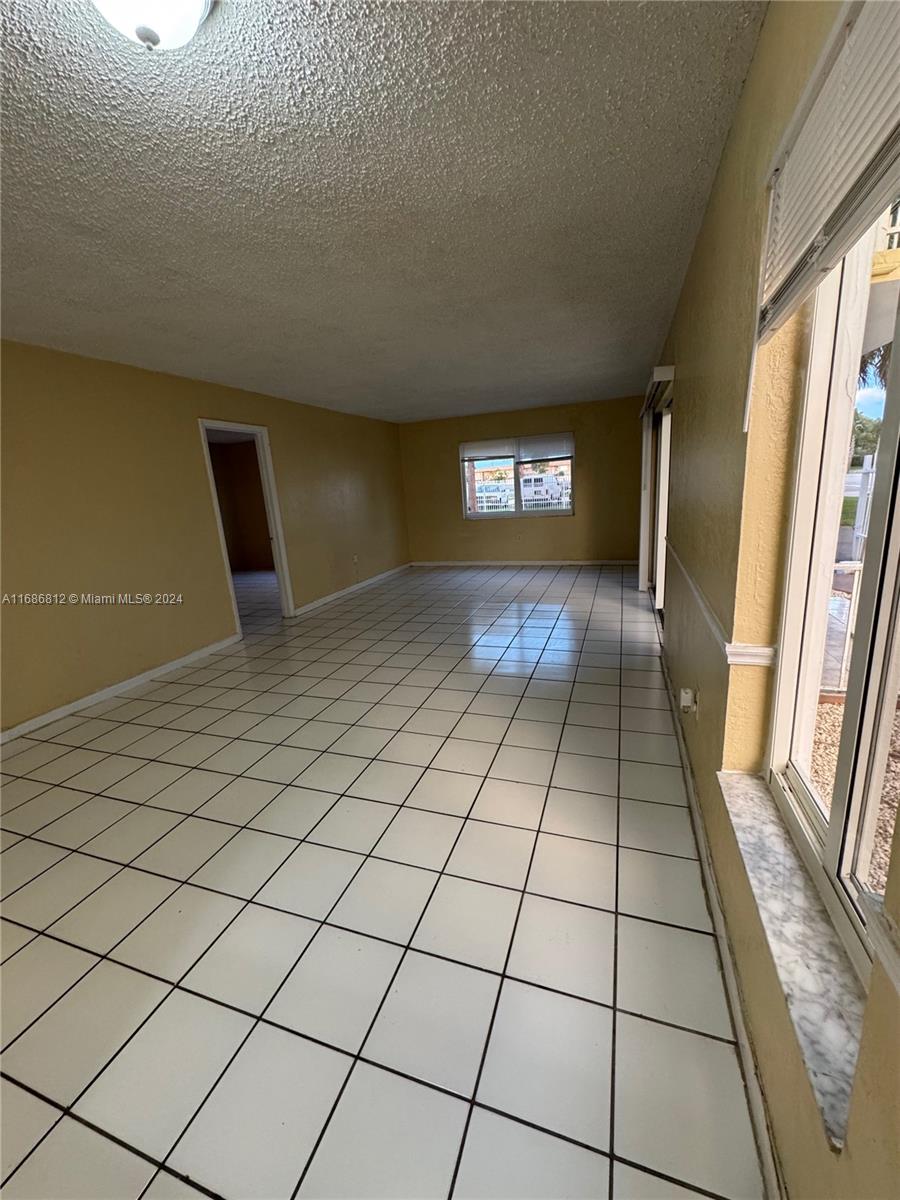 505 NW 177th St, Miami Gardens, Florida image 10