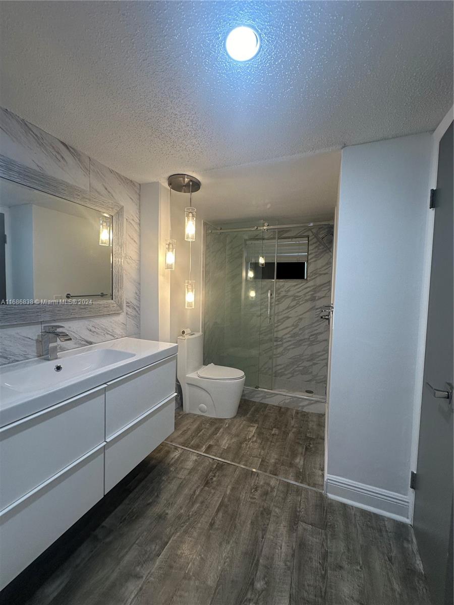 873 NE 195th St #407, Miami, Florida image 2
