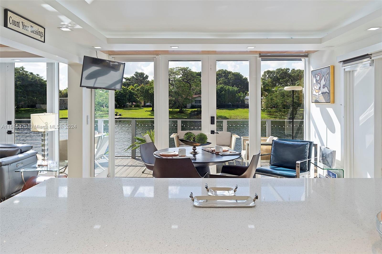 6616 E Miami Lakes Dr E, Miami Lakes, Florida image 22