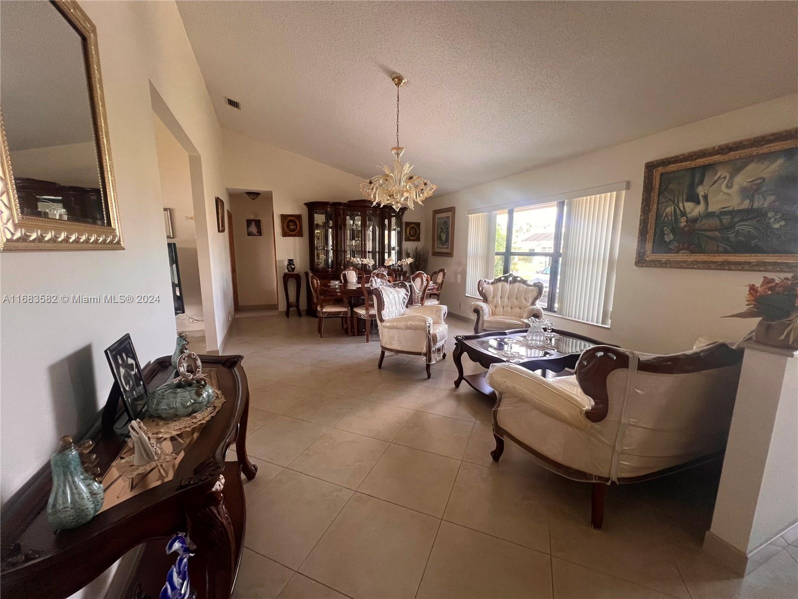 8320 E Waccamaw Ln E, Lake Worth, Florida image 3