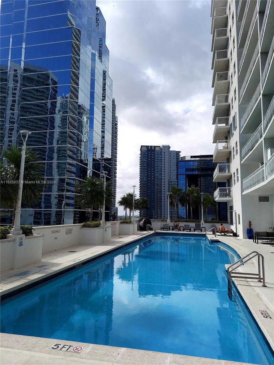 1200 Brickell Bay Dr #3708, Miami, Florida image 17