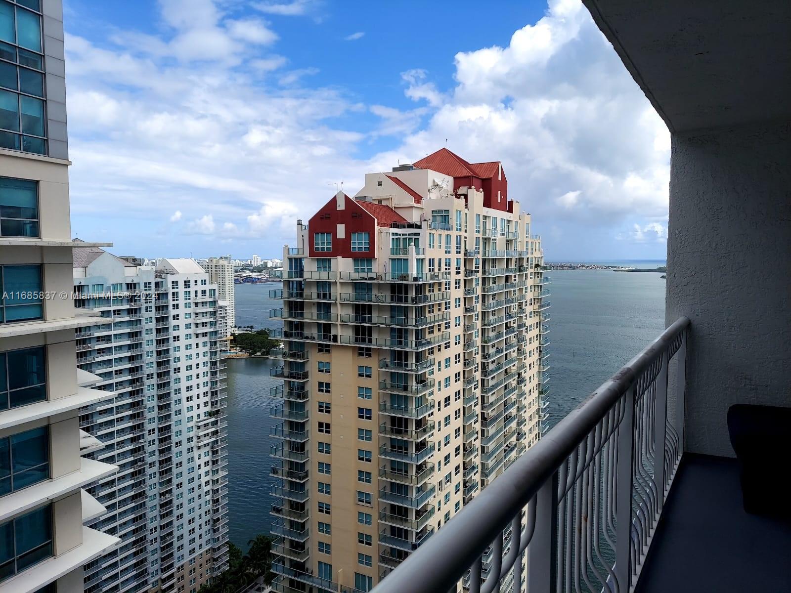 1200 Brickell Bay Dr #3708, Miami, Florida image 5