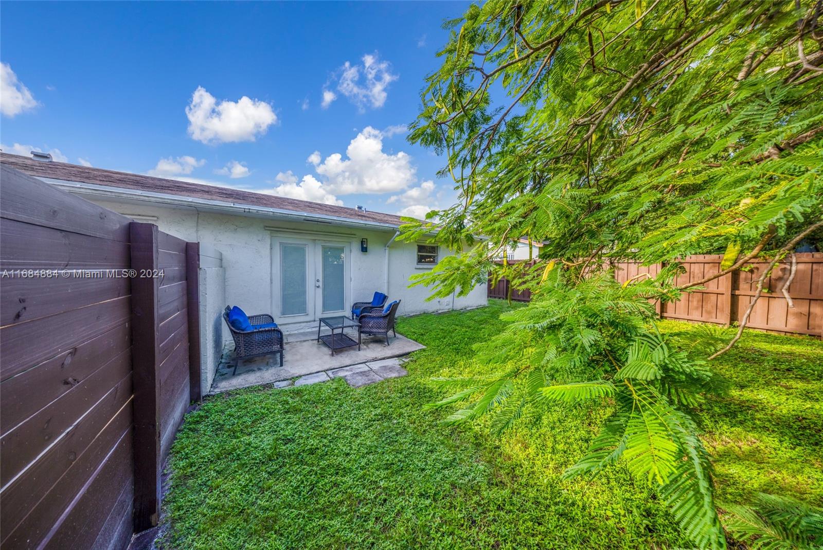 4475 SW 54th Ct, Dania Beach, Florida image 9