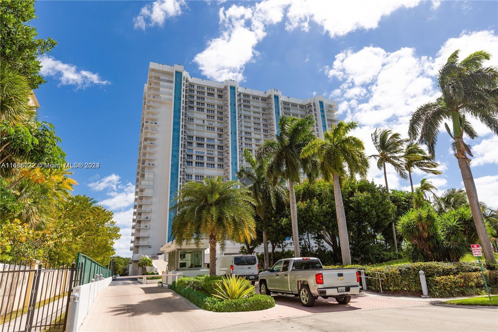 881 Ocean Dr #26C, Key Biscayne FL 33149