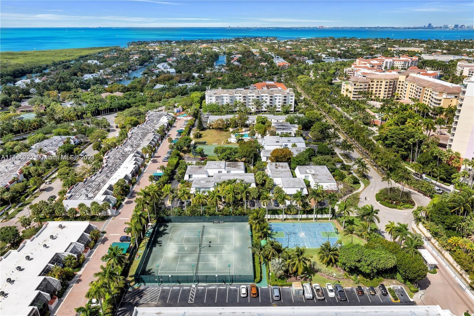 881 Ocean Dr #26C, Key Biscayne FL 33149