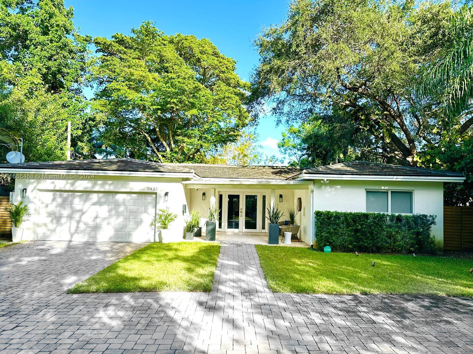 11433 NE 6th Ave, Biscayne Park, Florida image 1