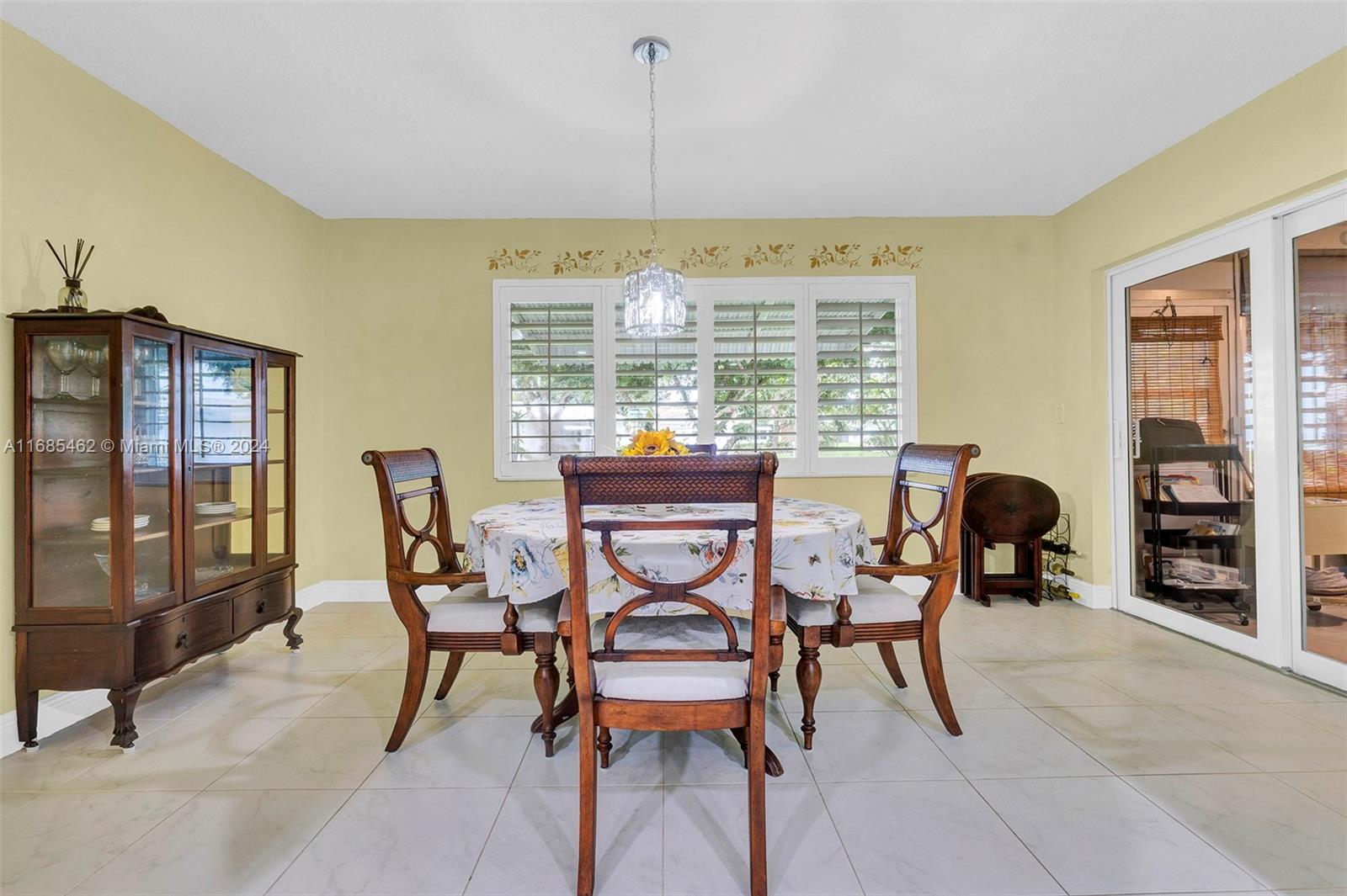 1041 NW 89th Way, Plantation, Florida image 18