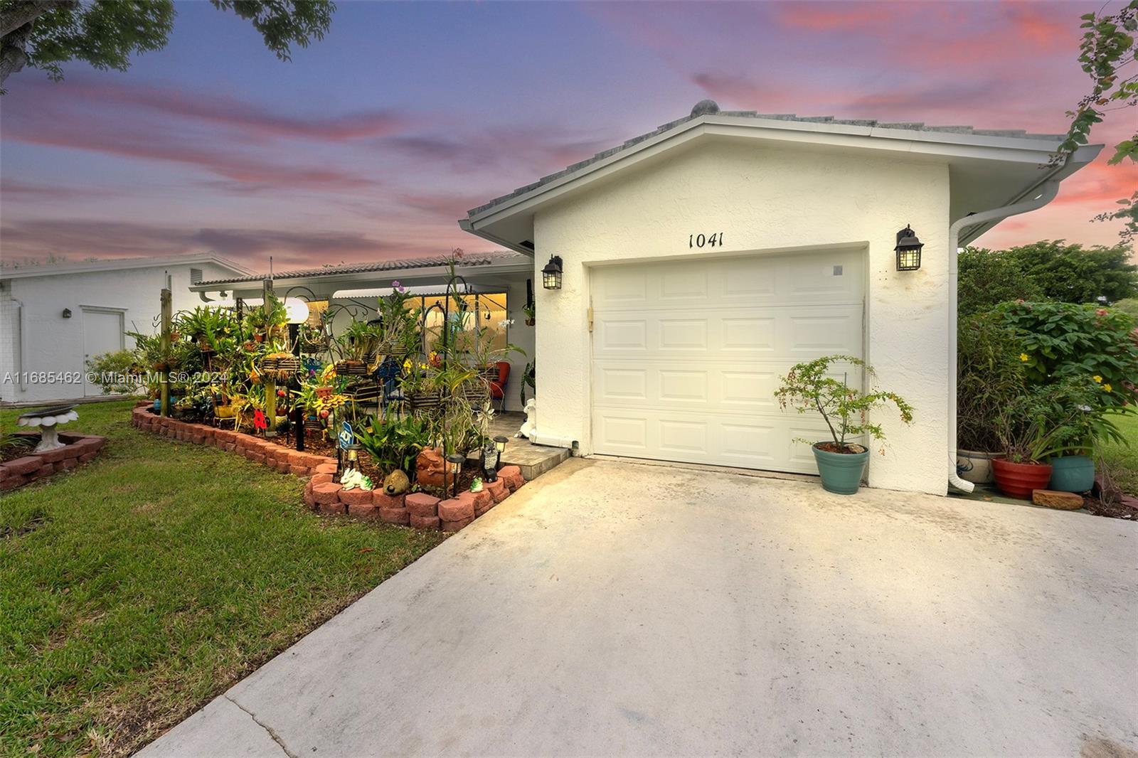 1041 NW 89th Way, Plantation, Florida image 27