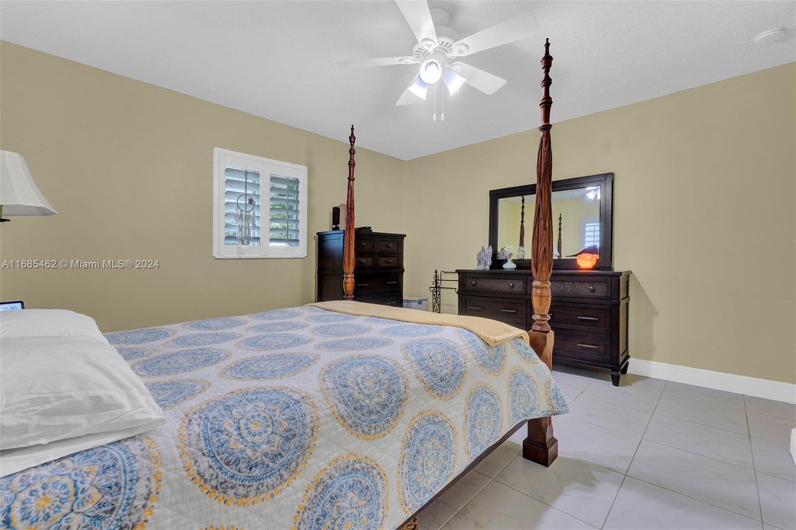 1041 NW 89th Way, Plantation, Florida image 6