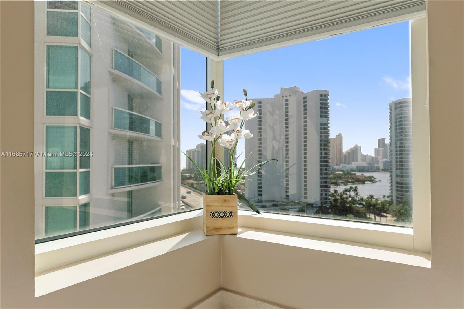 19400 Turnberry Way #1132, Aventura FL 33180