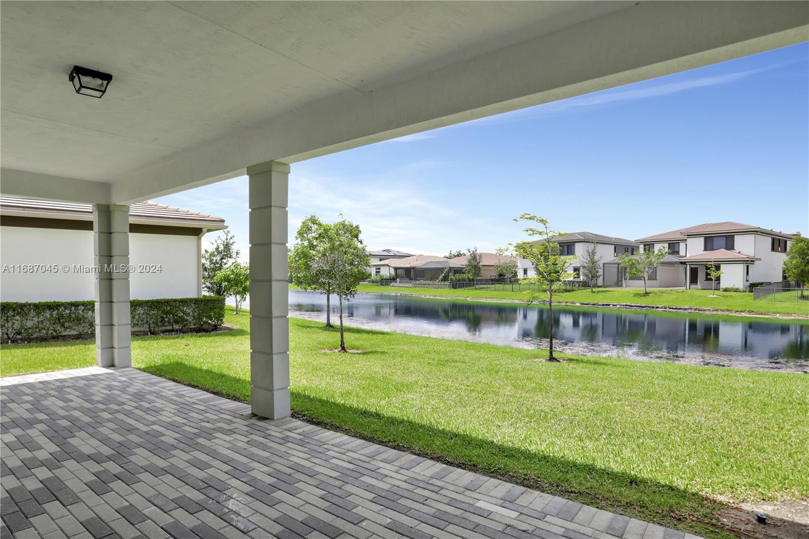 10445 S Lago Vista Cir, Parkland, Florida image 35