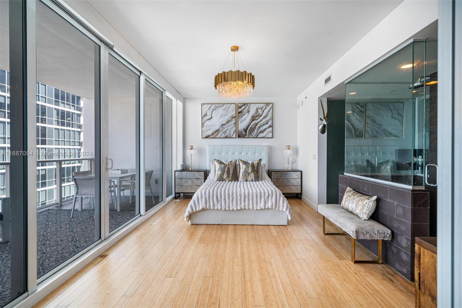 1040 Biscayne Blvd #3905, Miami FL 33132