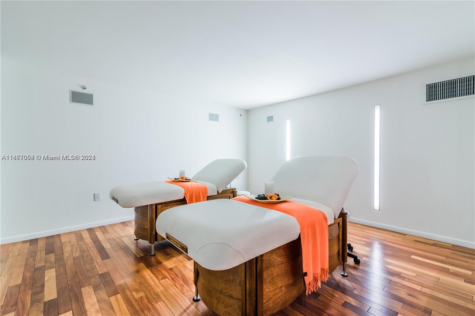 1040 Biscayne Blvd #3905, Miami FL 33132