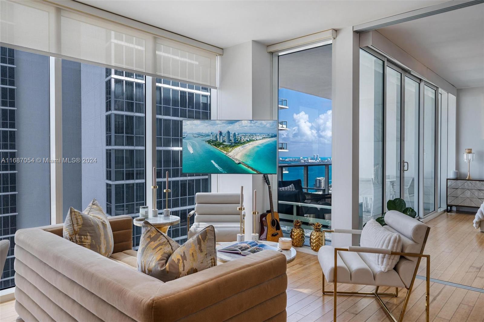 1040 Biscayne Blvd #3905, Miami FL 33132