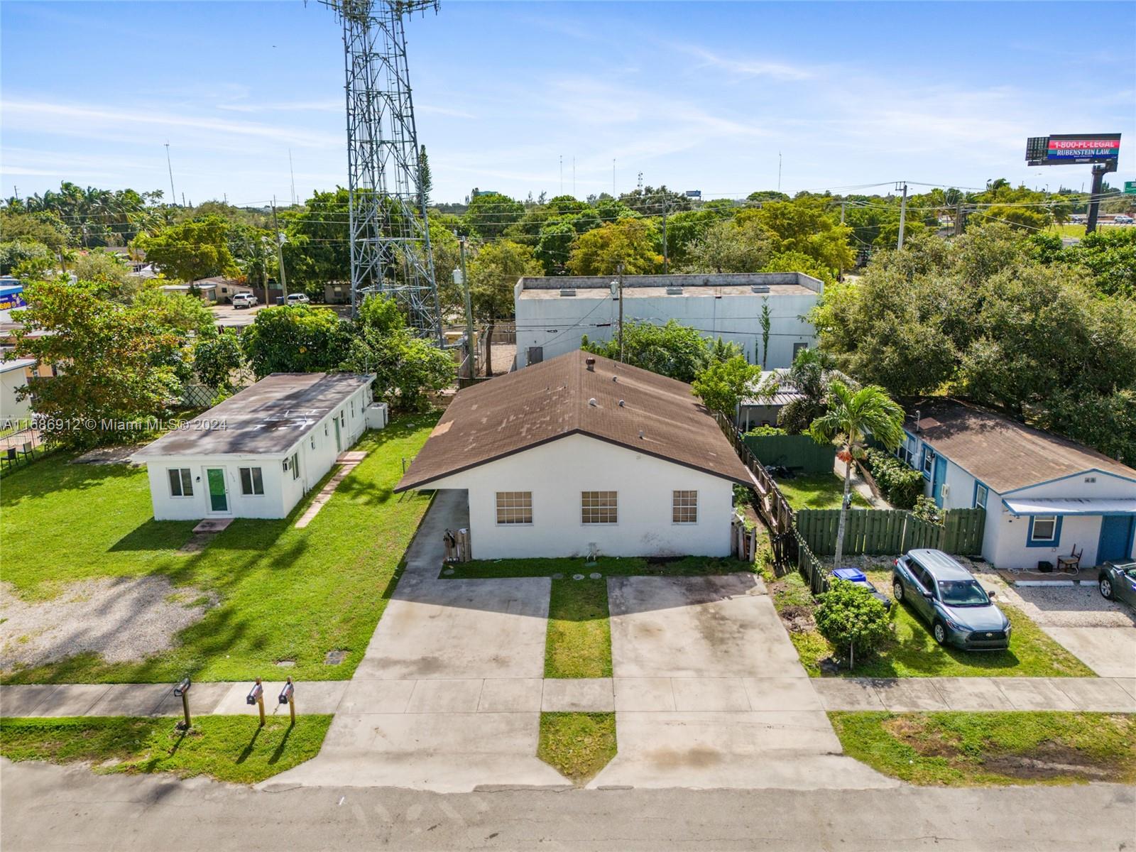 6138 Grant St #1-2, Hollywood, Florida image 1