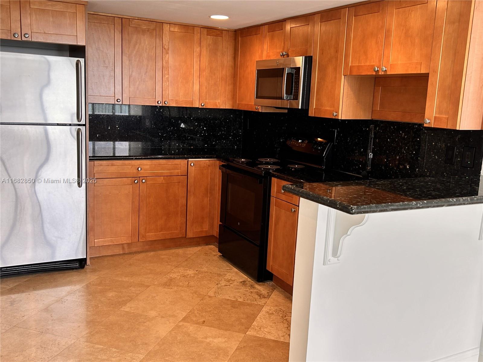 555 NE 15th St #24B, Miami, Florida image 12