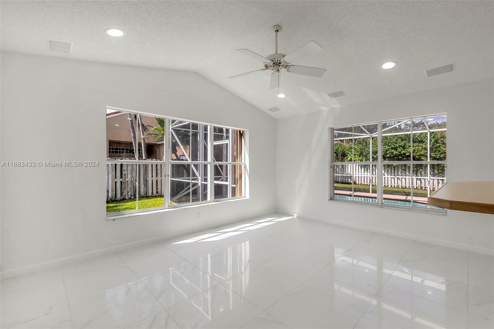 509 Carrington Dr, Weston, Florida image 16