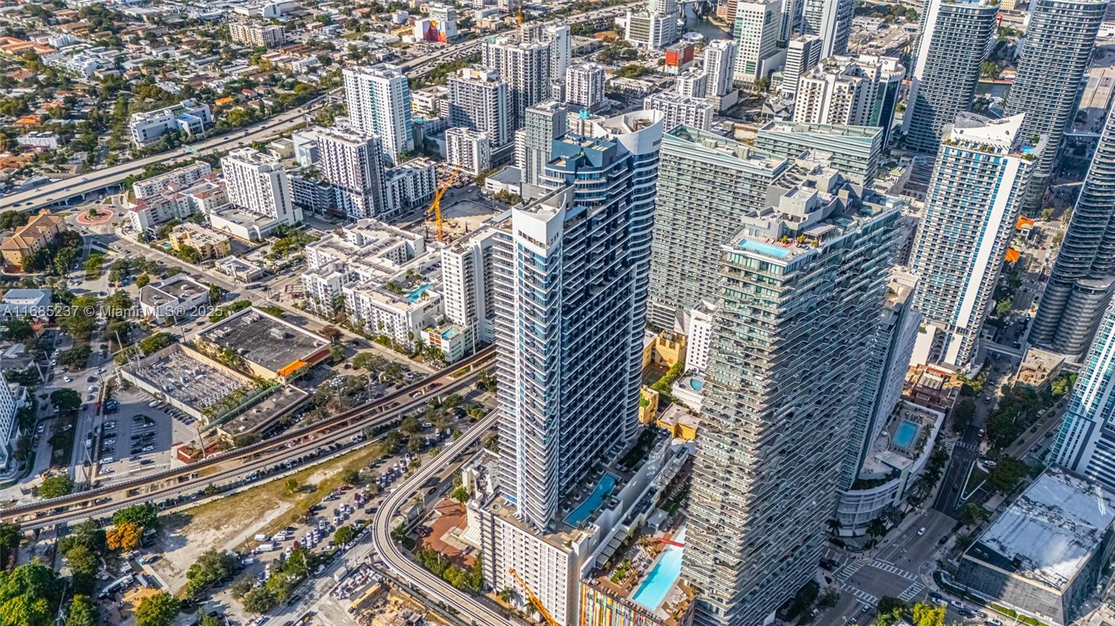 60 SW 13th St #2610, Miami FL 33130