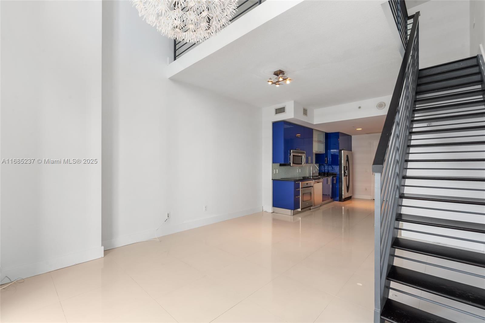 60 SW 13th St #2610, Miami FL 33130