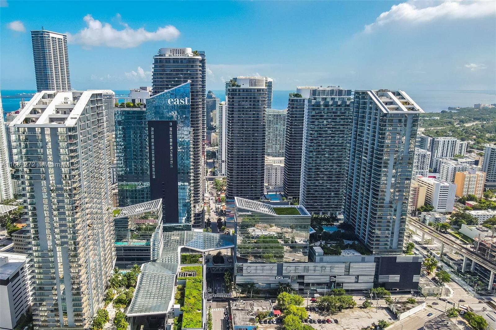 55 SW 9th St #1109, Miami FL 33130