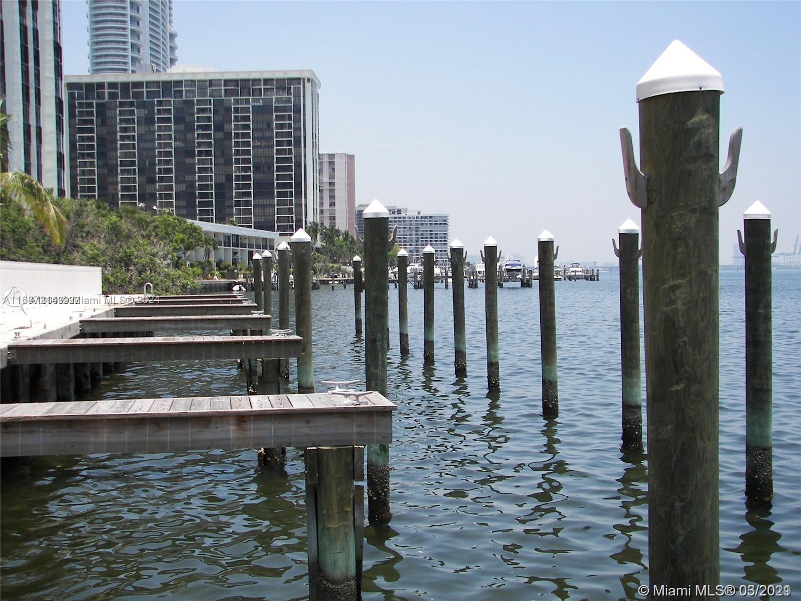 2101 Brickell Ave #1901, Miami FL 33129