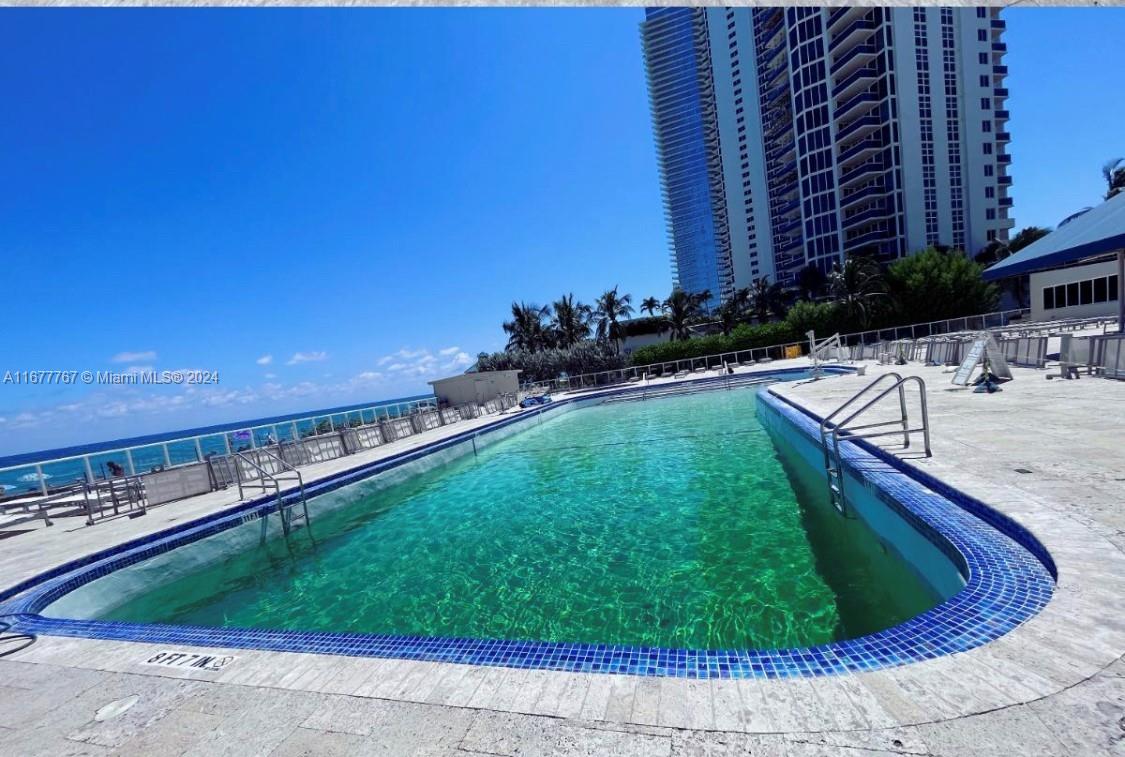 19201 Collins Ave #130, Sunny Isles Beach, Florida image 11