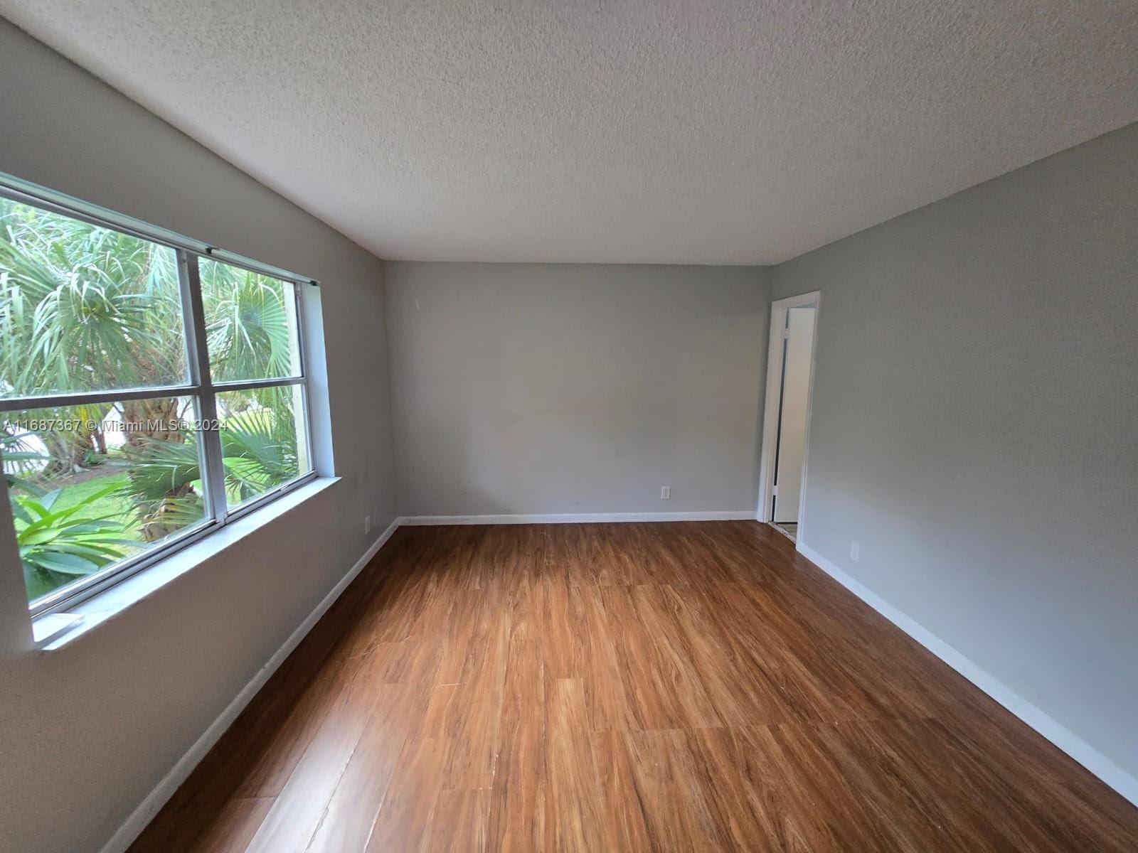 3300 Spanish Moss Ter #210, Lauderhill, Florida image 4