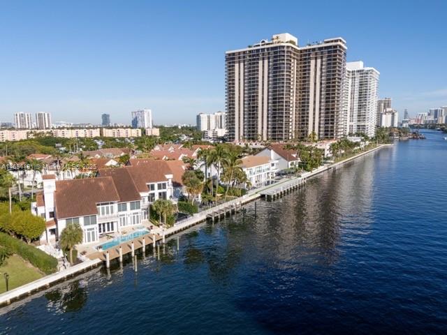 19555 NE 37th Ave, Aventura, Florida image 13