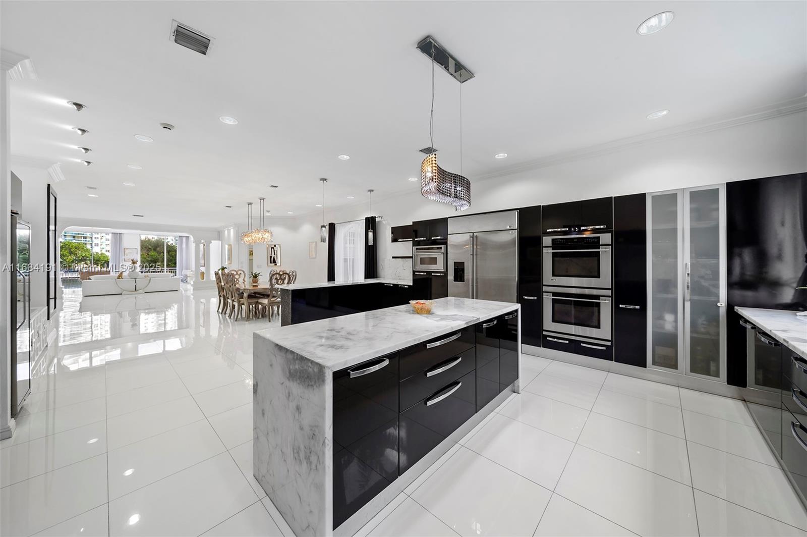 19555 NE 37th Ave, Aventura, Florida image 23