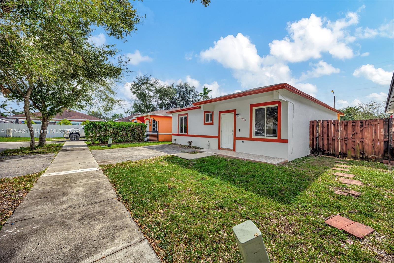 1606 SW 3rd Ct, Homestead, Florida image 7