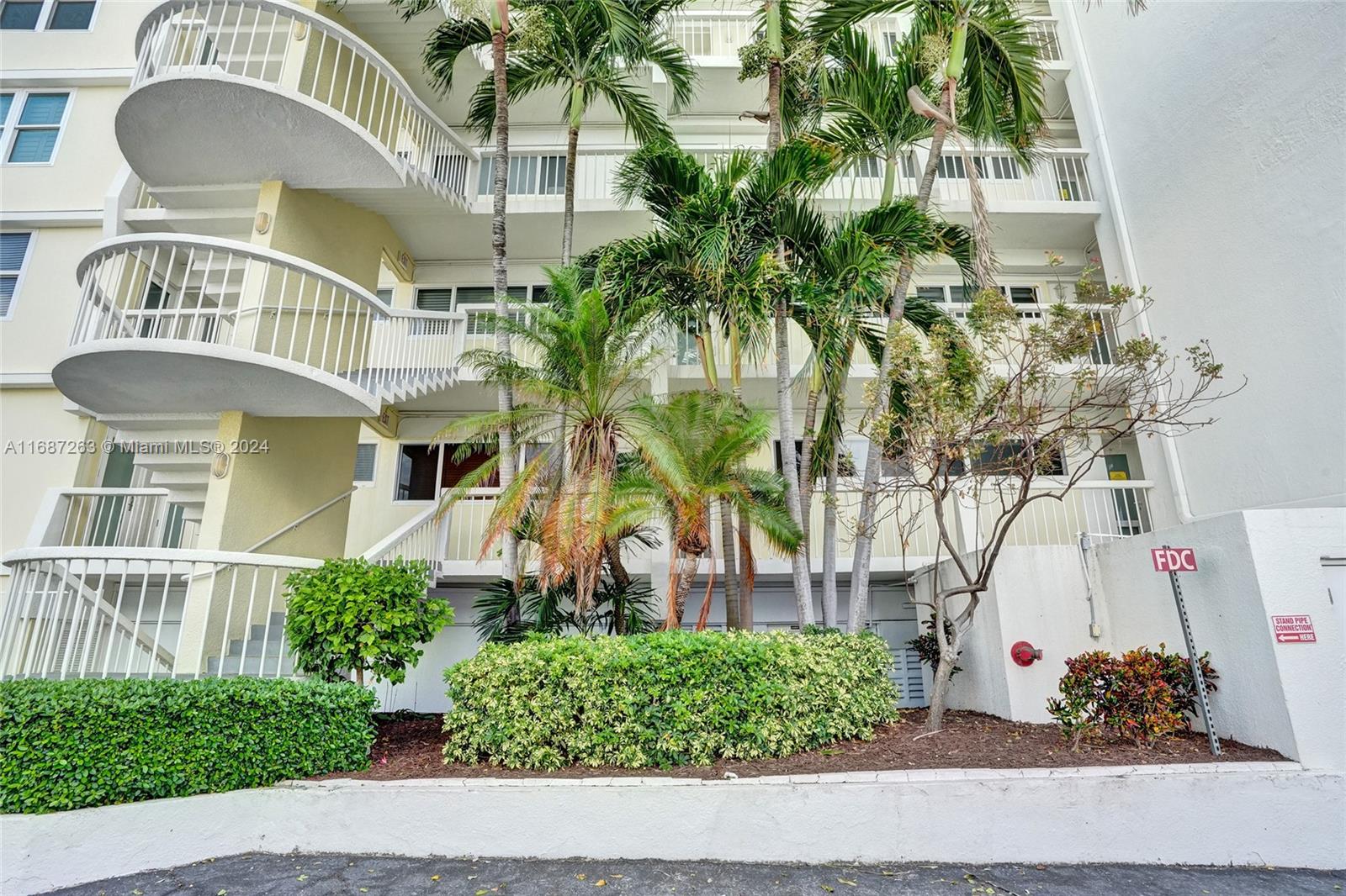 500 SE 21st Ave #211, Deerfield Beach, Florida image 28