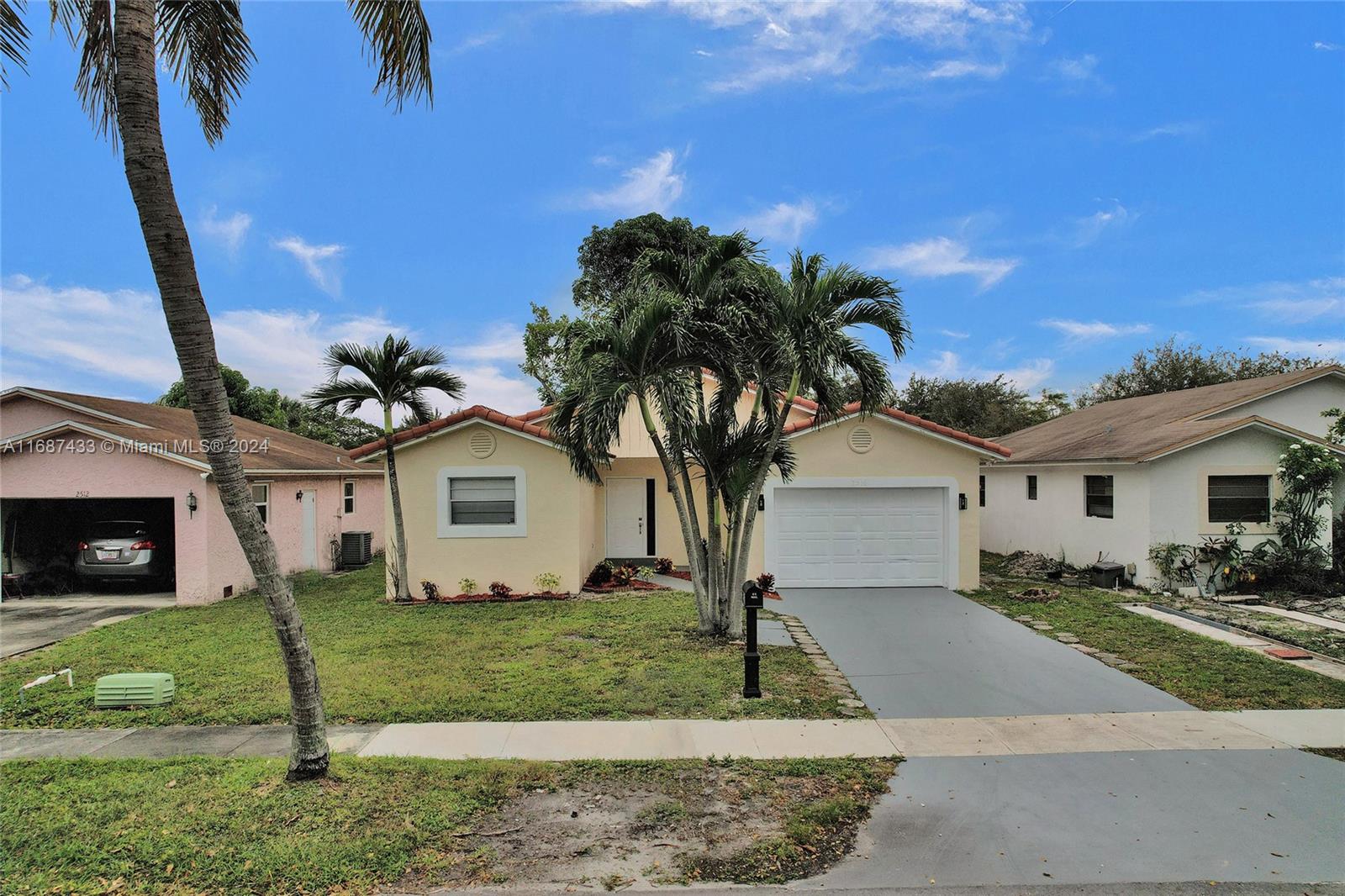 2516 Raleigh St, Hollywood, Florida image 1