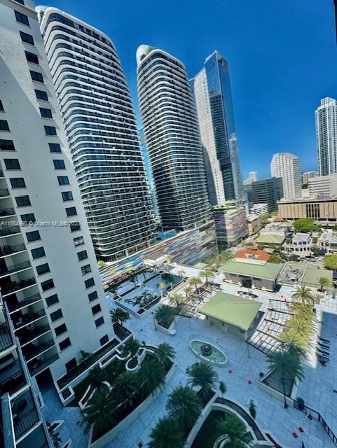 999 SW 1st Ave #2101, Miami FL 33130