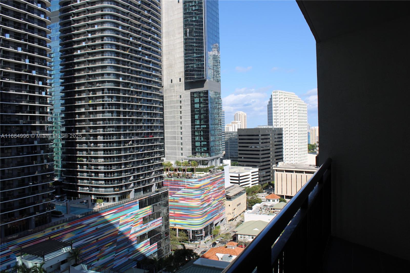 999 SW 1st Ave #2101, Miami FL 33130