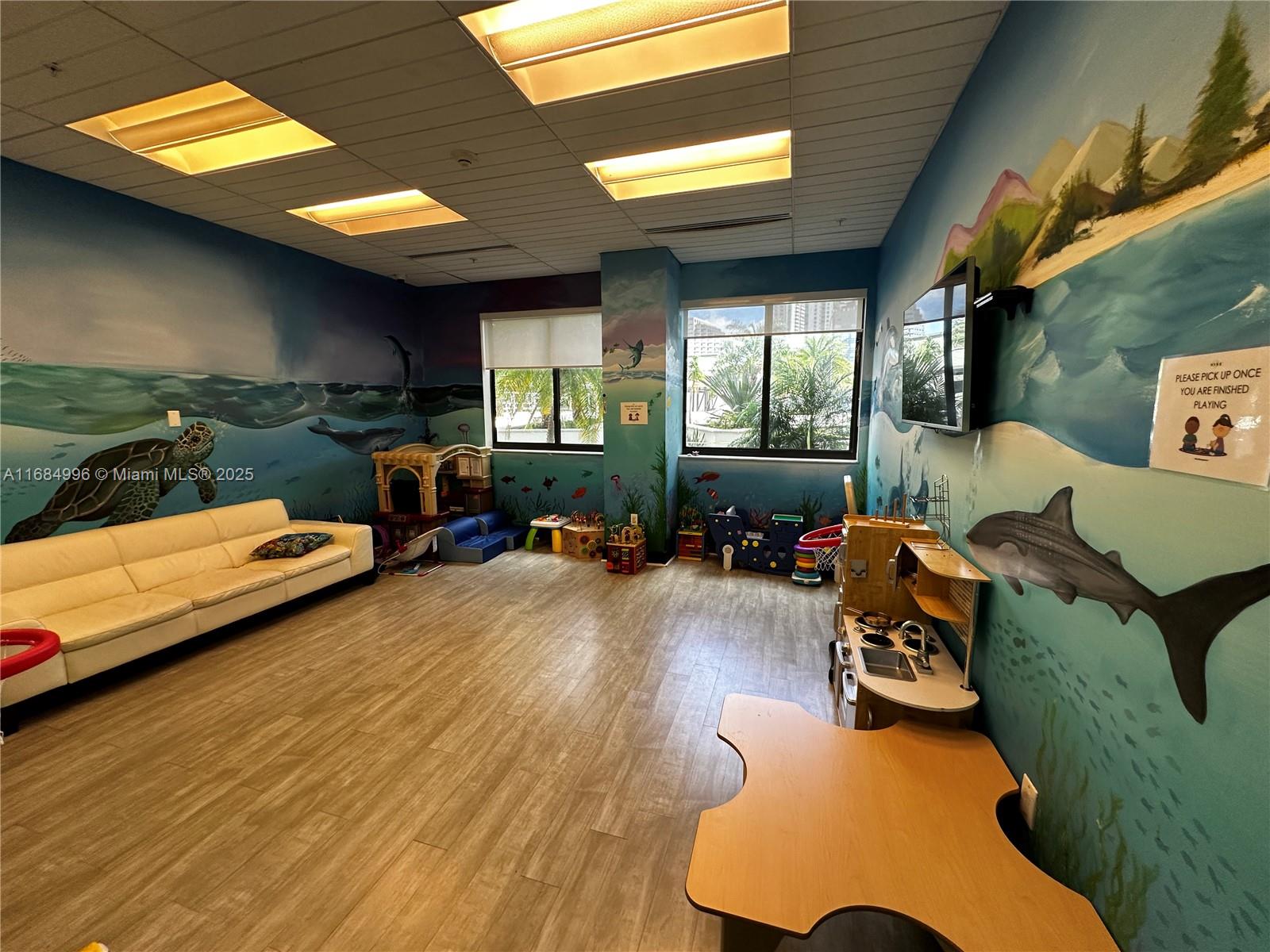 999 SW 1st Ave #2101, Miami FL 33130