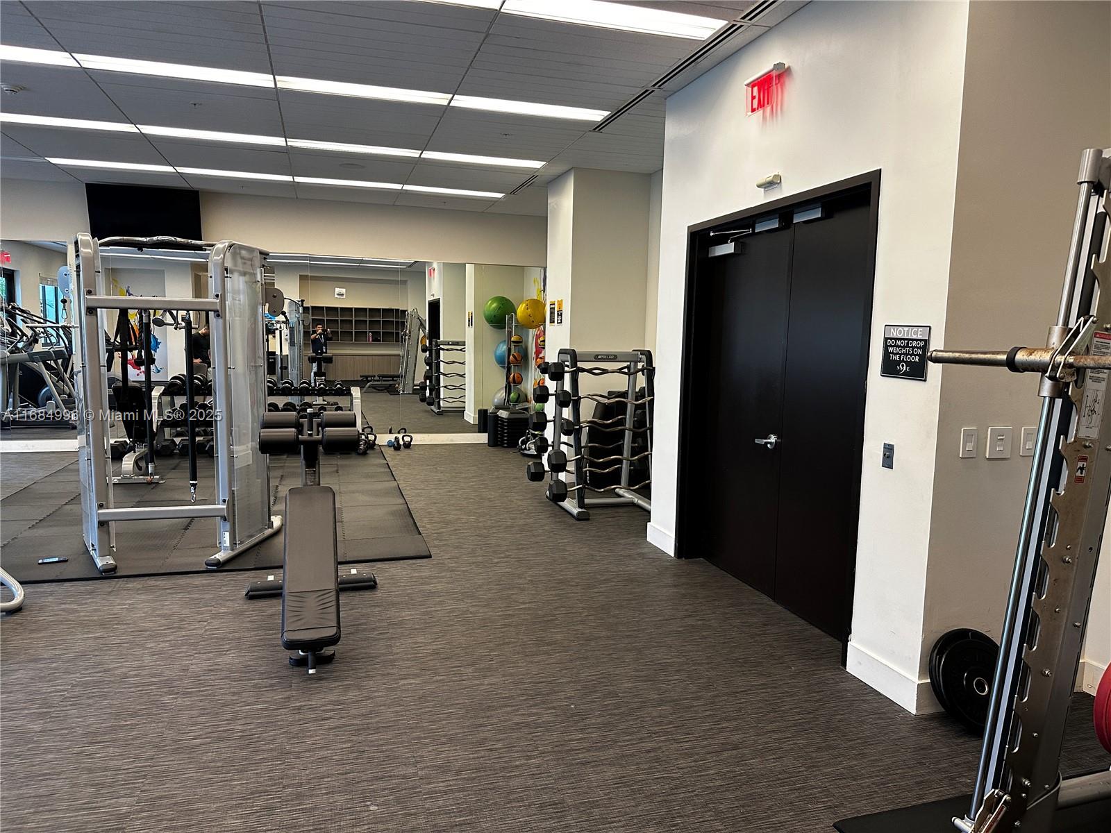 999 SW 1st Ave #2101, Miami FL 33130