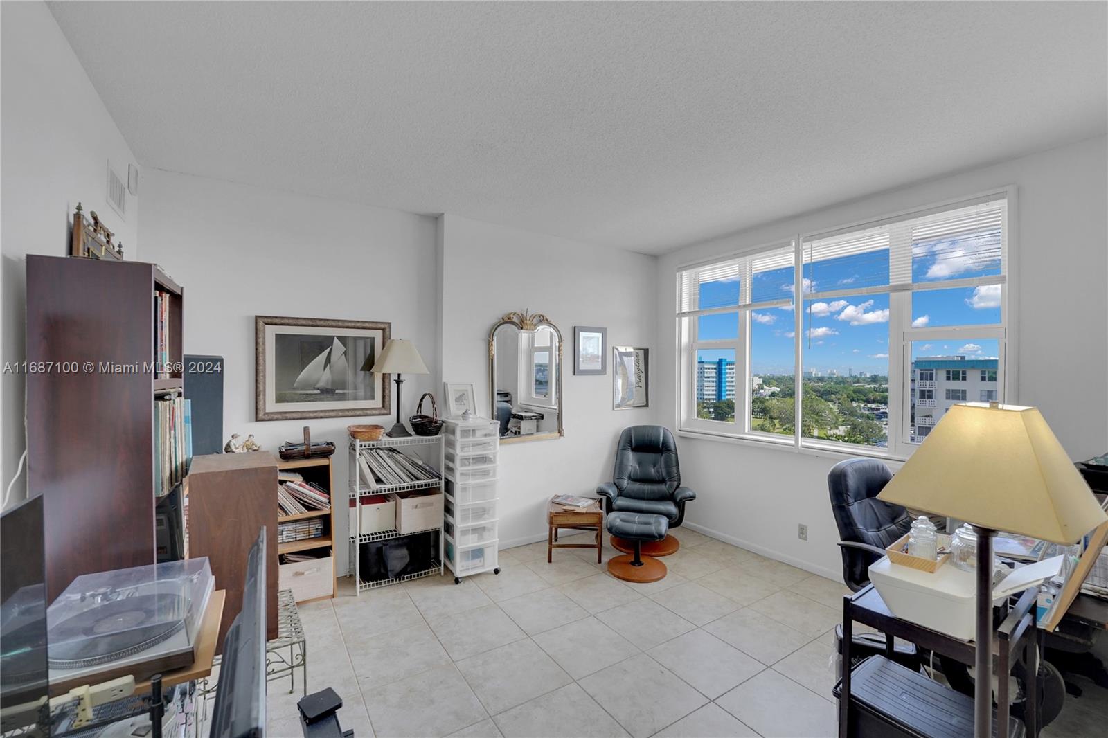 4350 Hillcrest Dr #1018, Hollywood, Florida image 7