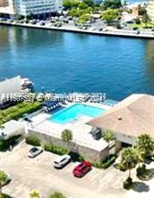 1833 S Ocean Dr #PH1, Hallandale Beach, Florida image 32