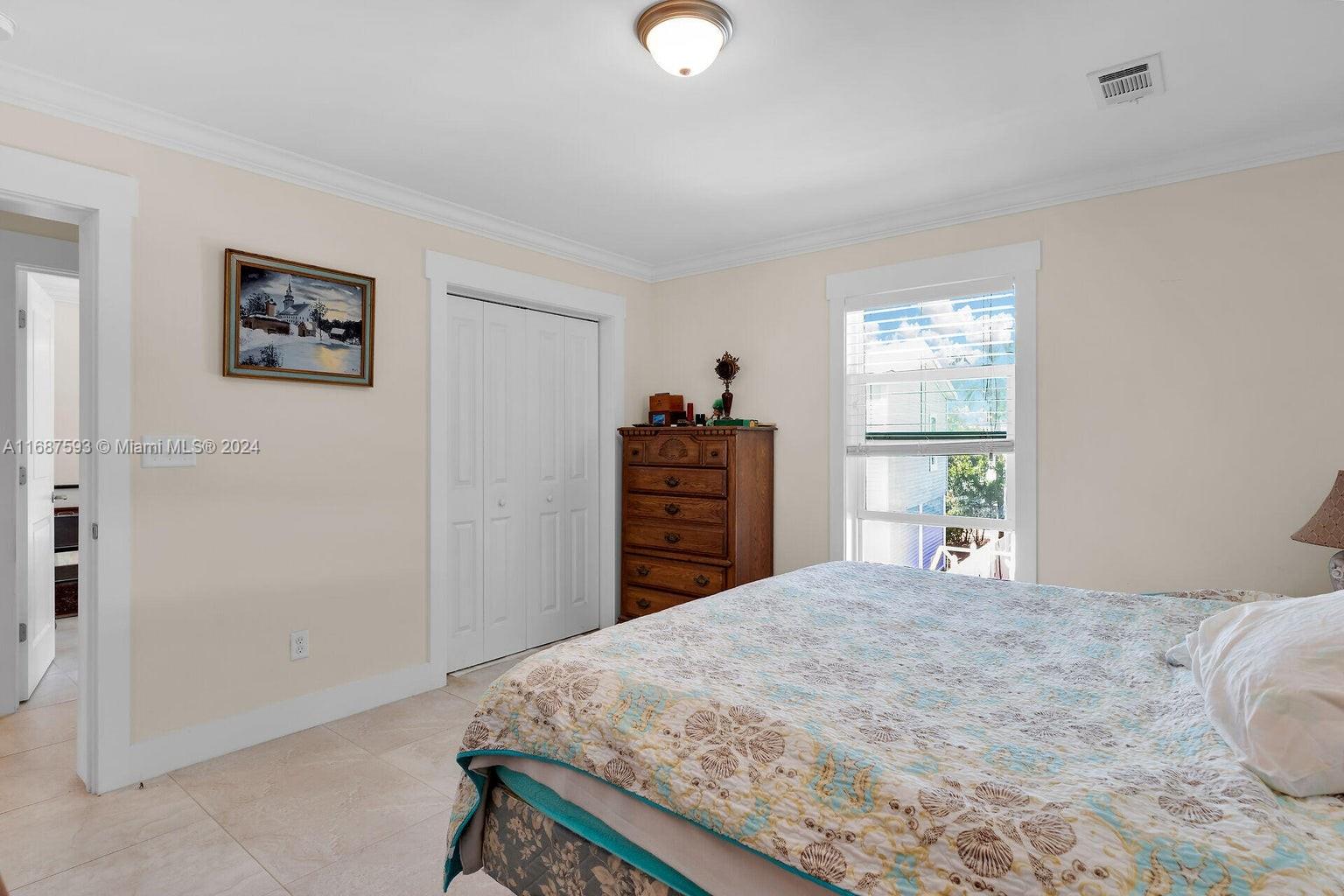 491 James Ave, Marathon, Florida image 22