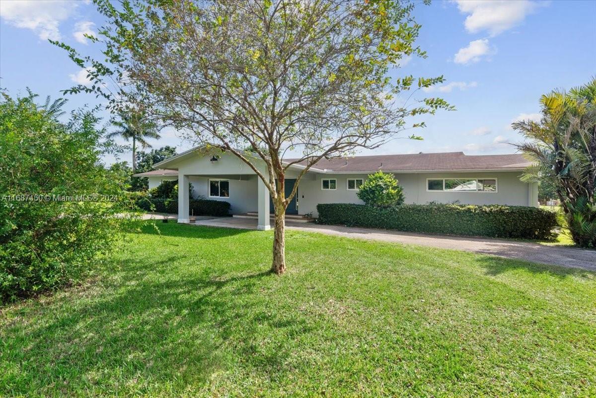 17300 SW 294th St, Homestead, Florida image 2